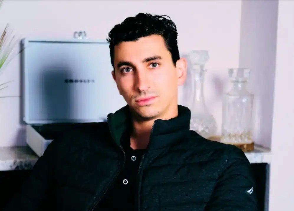 Black Swan Capitalist Founder: ‘Holding XRP Will Secure Your Seat at the Table’ – Here’s What it Means