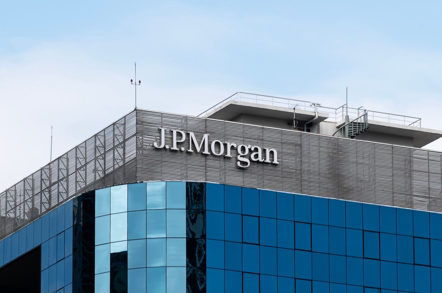 JPMorgan Projects $1.4 Trillion Boost in Dollar Demand From Stablecoin Growth by 2027