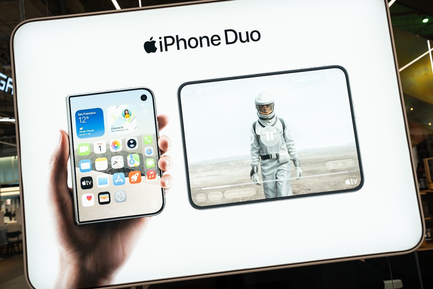 iPhone Duo Hinge Problems Slash 2026 Shipment Forecast By 14% To 6M