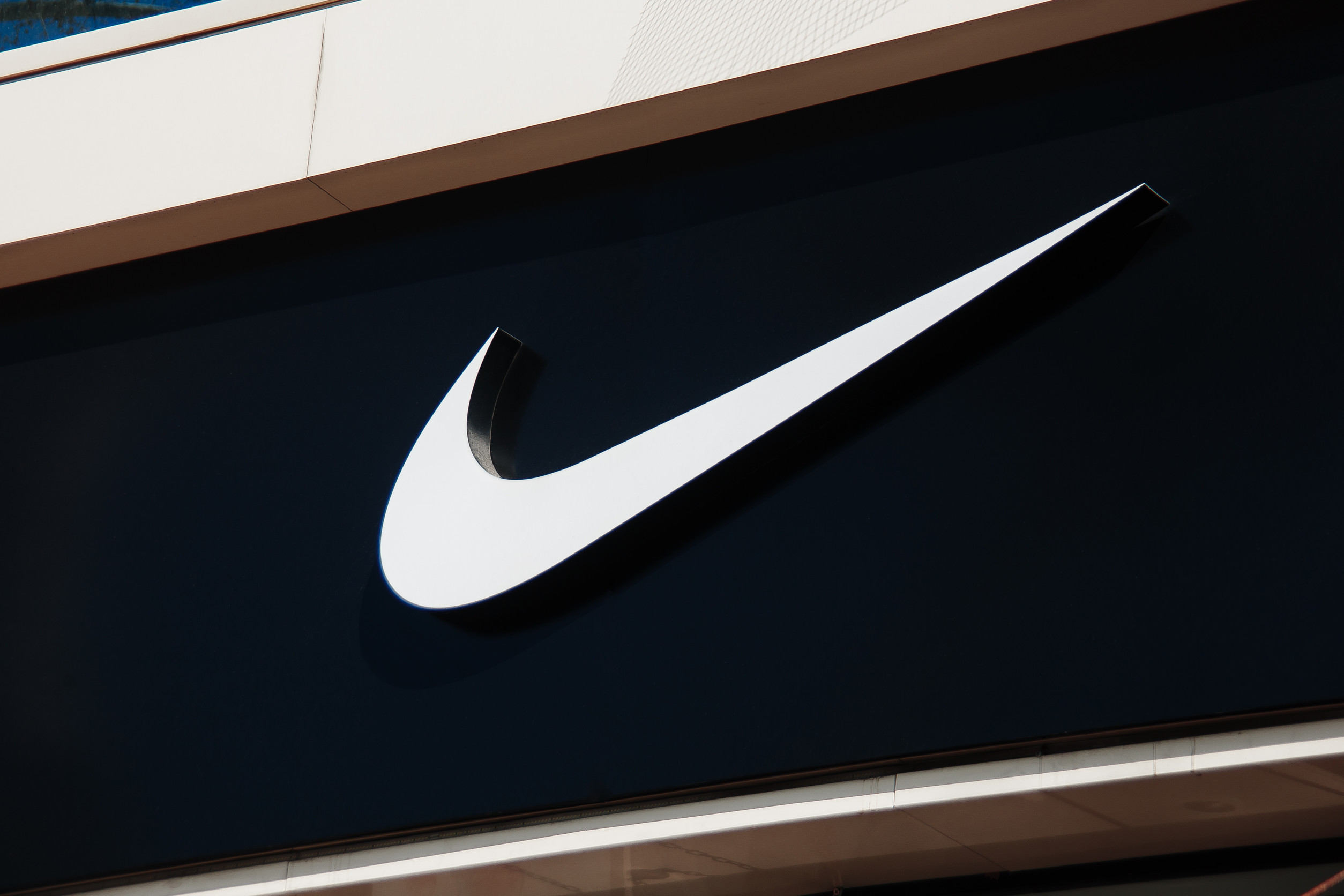 Why are Nike’s Shares Crashing in Premarket Today? China Sales Slump