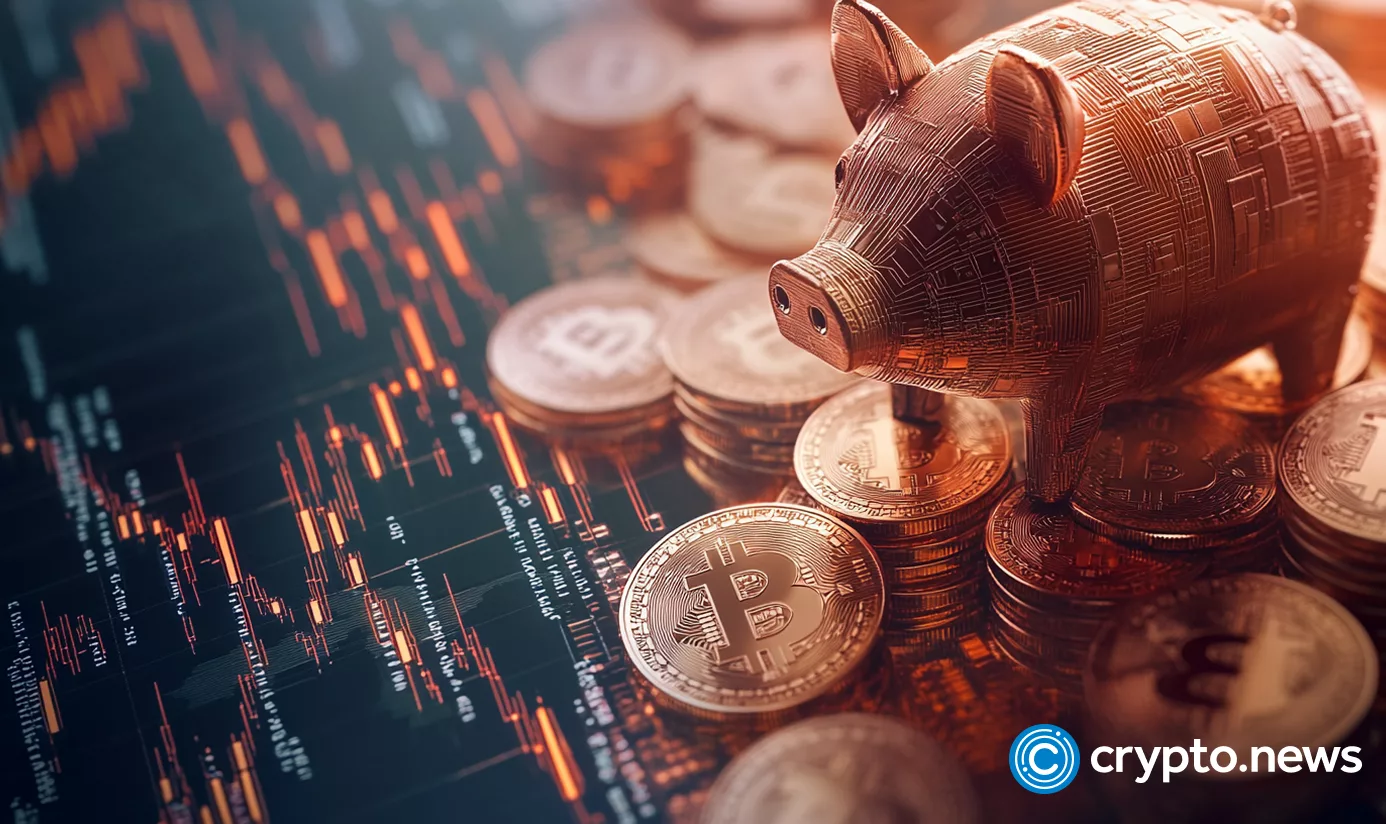 Bitcoin wallets holding over 0.1 BTC decline for first time in two-year period