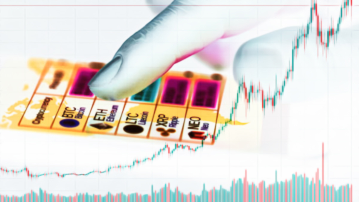 Bitcoin’s Technical Signals Point to Potential Price Movements