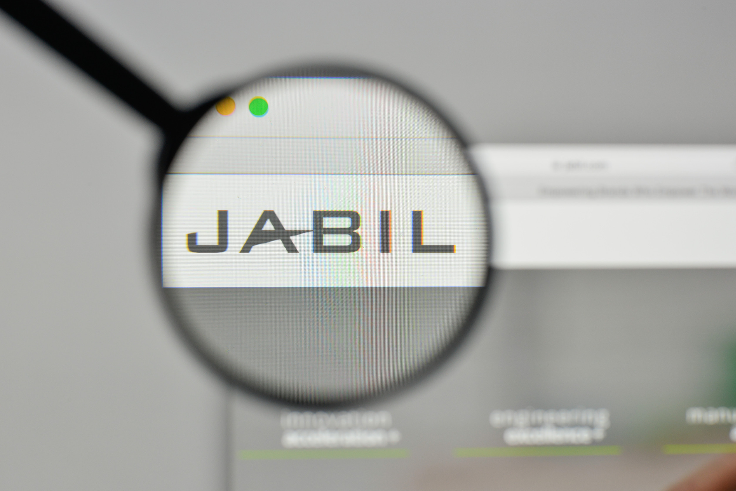 Jabil (JBL) Delivers Q1 EPS and Revenue Beat, Boosts Fiscal 2026 Forecast