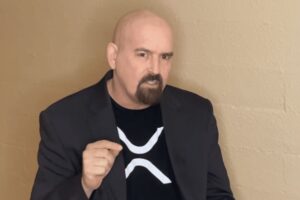 Pro-XRP Lawyer Reacts As Crypto Gains While U.S. Stock Market Loses $3.25 Trillion