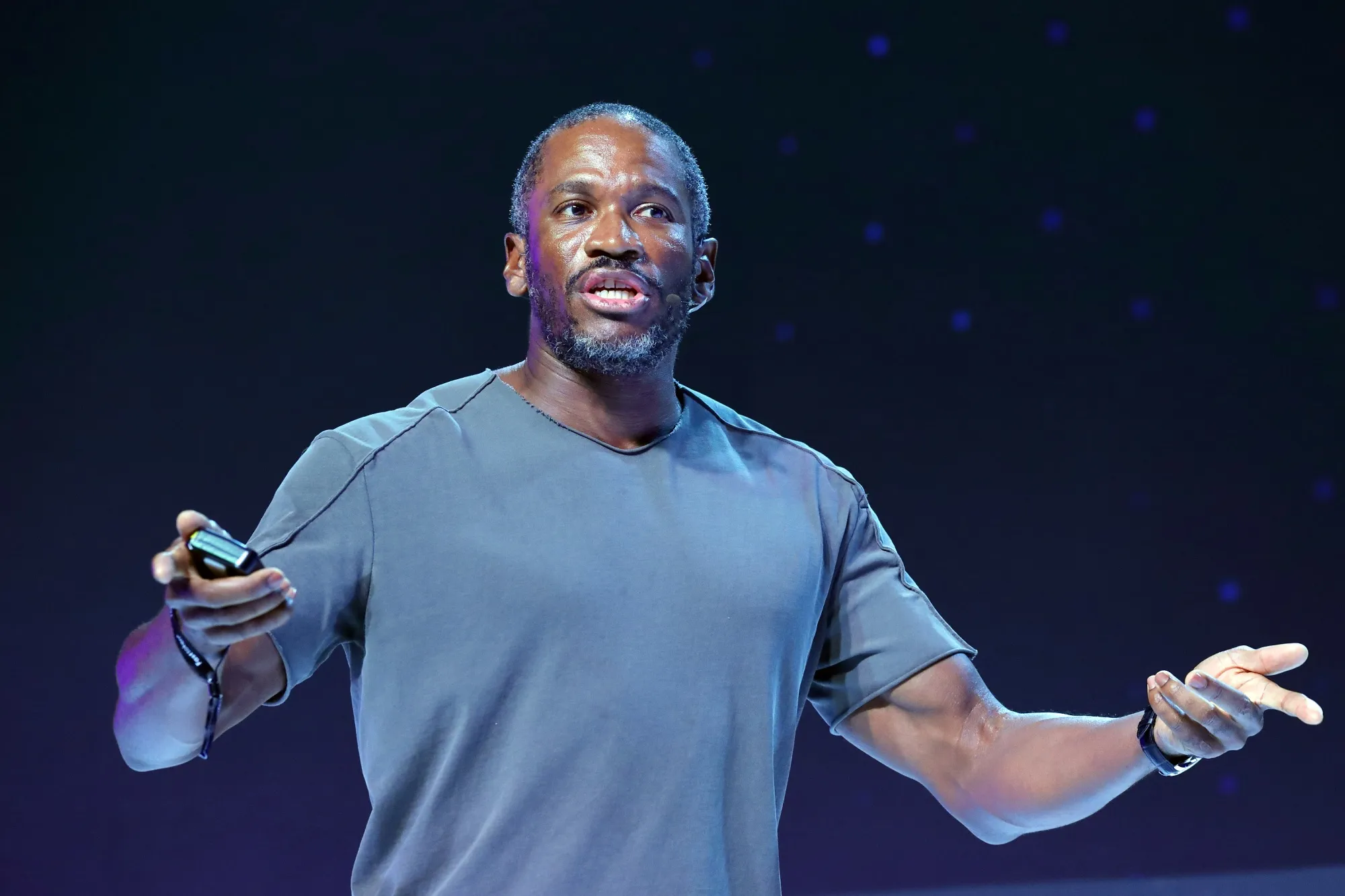 Arthur Hayes Says Altcoin Season Never Left — You Just Missed It