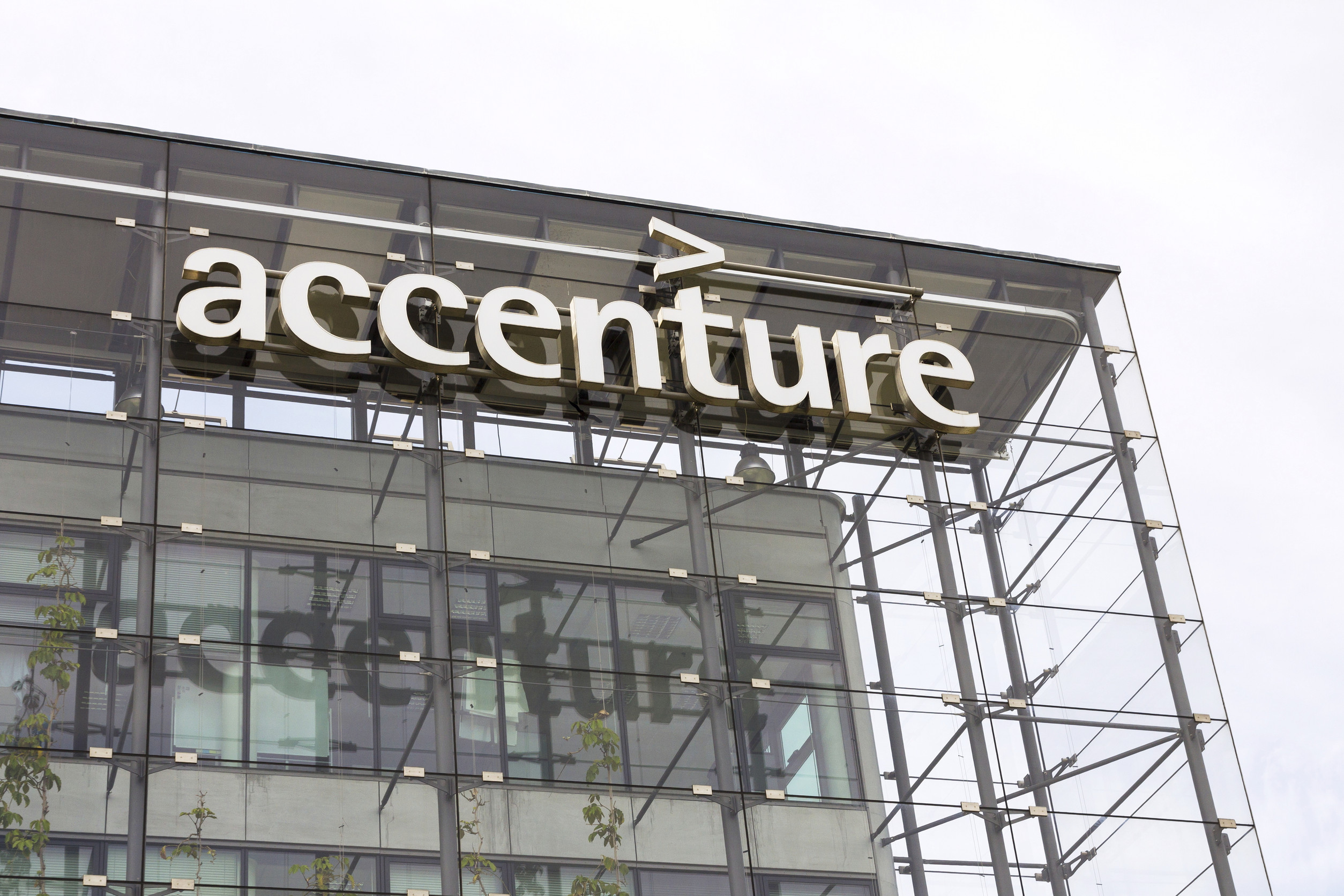 Accenture (ANC) Delivers Solid Q1 Results, Reaffirms Full-Year Outlook