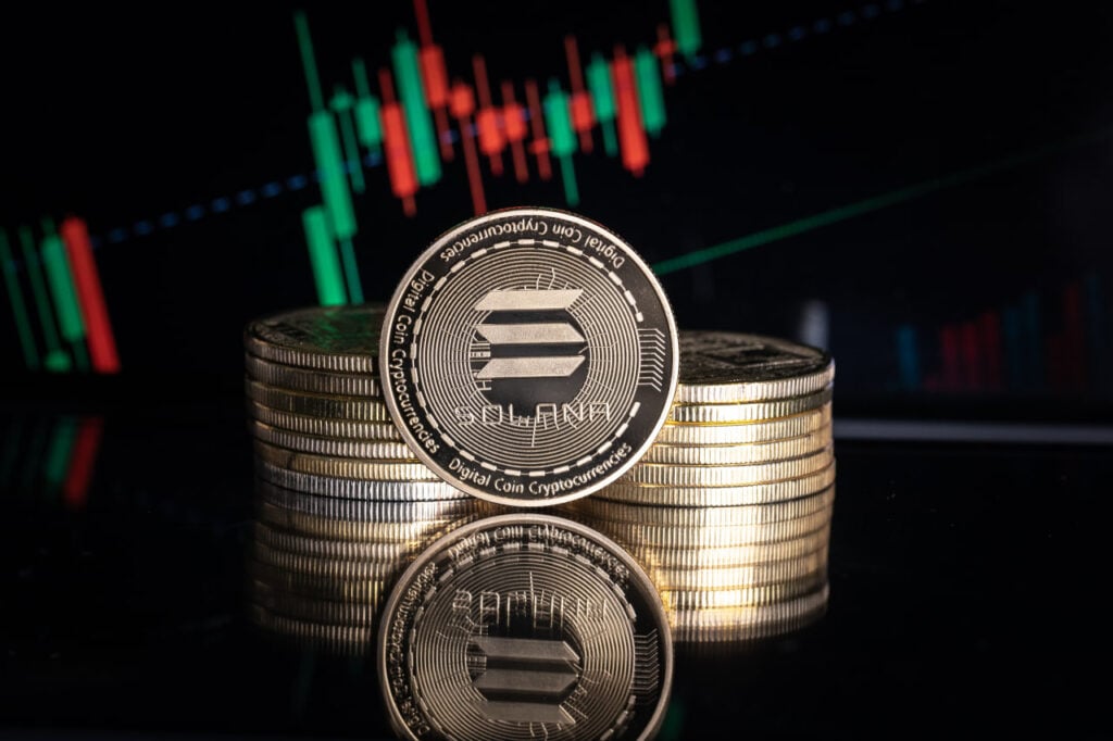 Solana Surpasses $200 as Crypto Markets Surge After U.S. Election Results