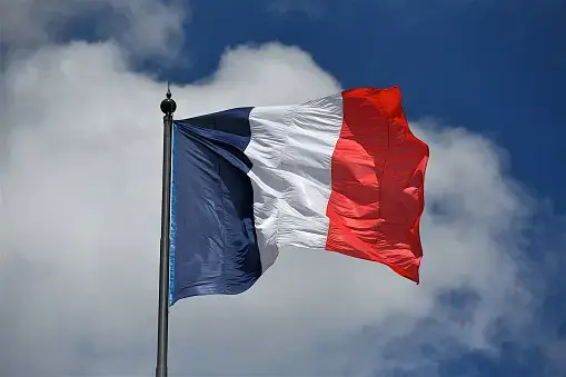 BPCE Lets Millions of French Customers Trade Crypto in Their Banking Apps