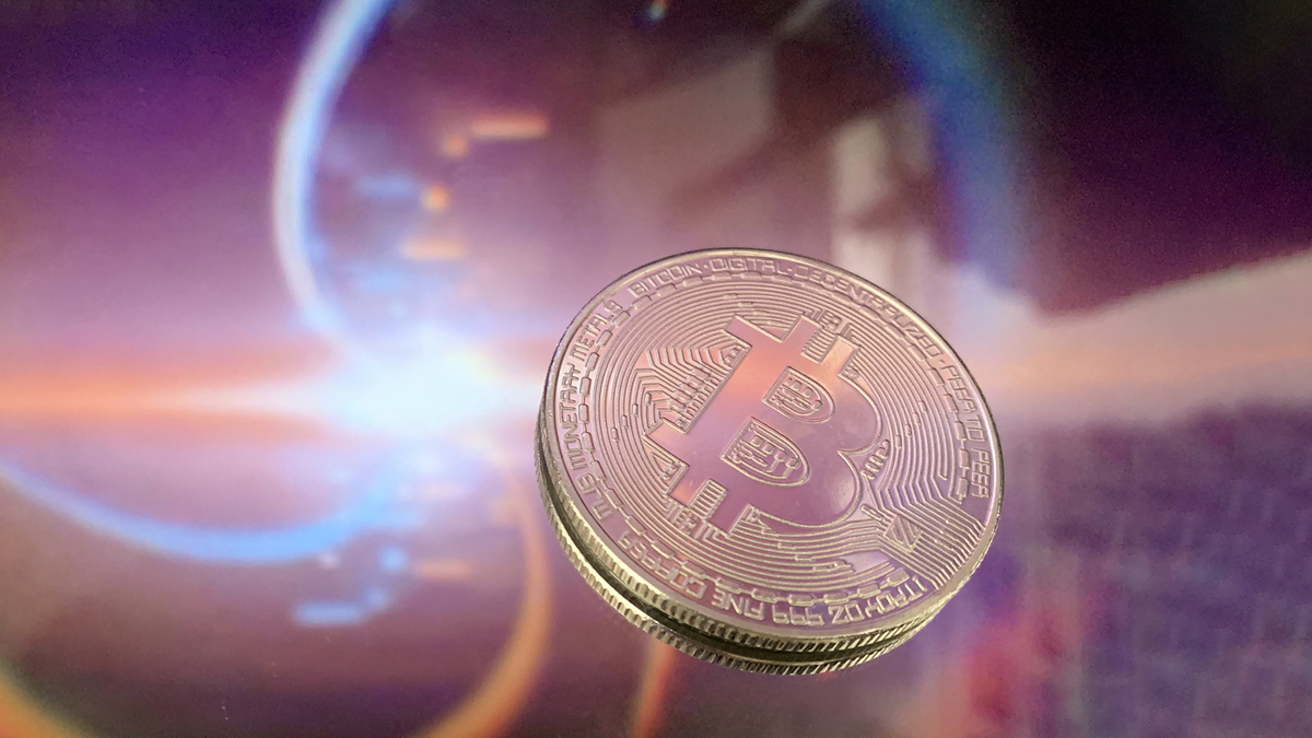 Senator Cynthia Lummis speaking about Bitcoin