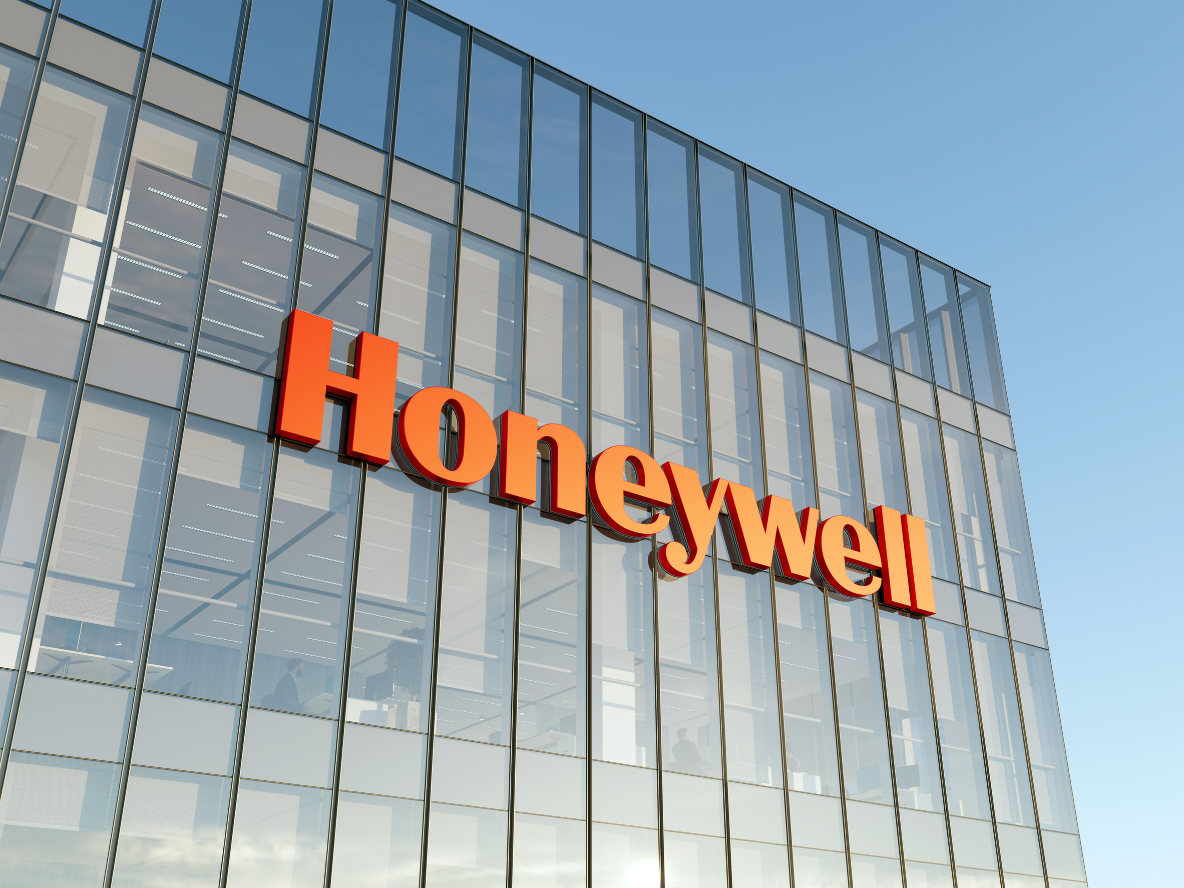 Honeywell Shares Drop Over 5% After Corporate Split Announcement