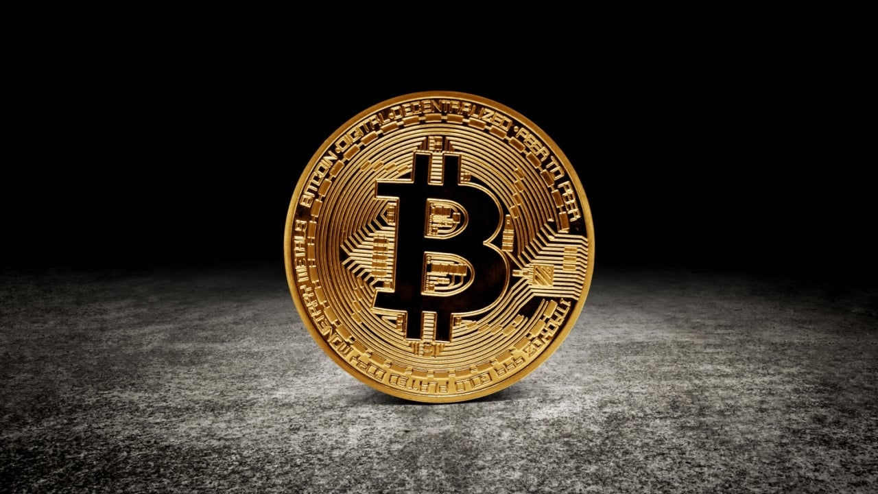 Fundstrat Flags Bitcoin Pullback Risk Despite Bullish Outlook