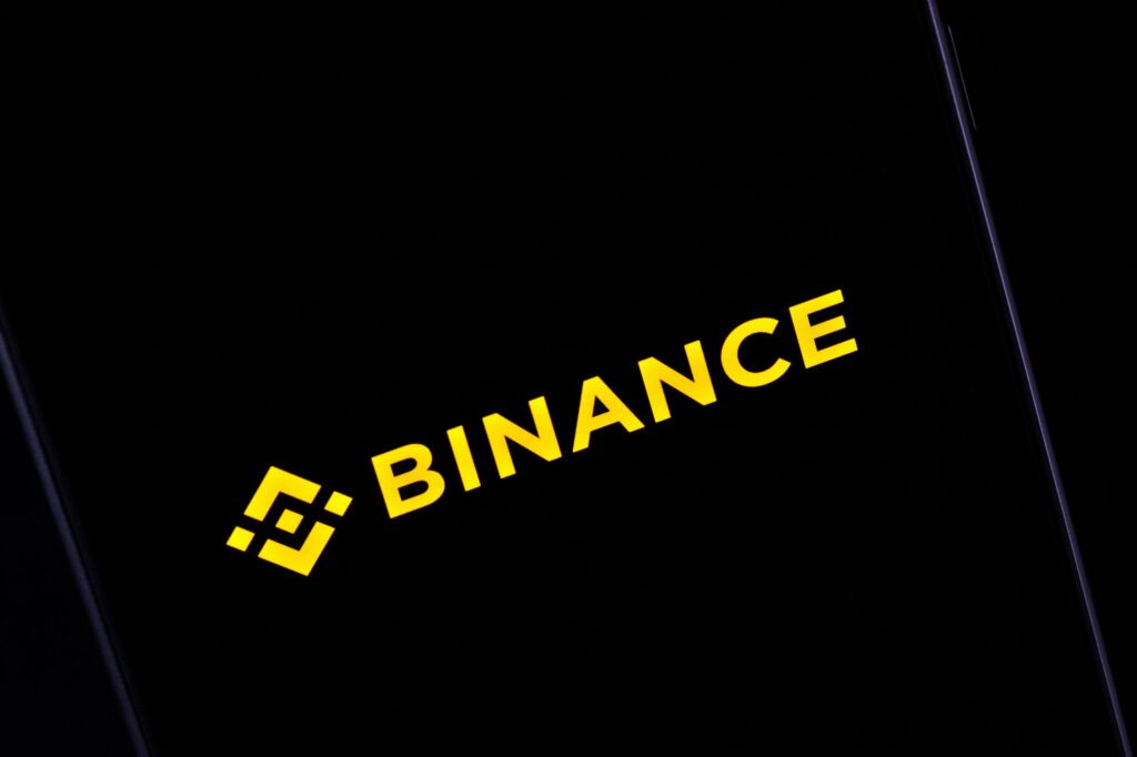 Binance’s Founders, CZ and Yi He, Clarify Sale FUD Around the Exchange