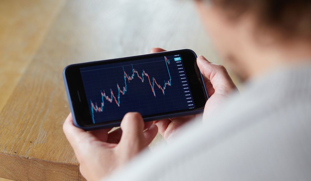 Bitcoin Set for Breakout? ETF Inflows and Shrinking Exchange Supply Suggest $116K Target